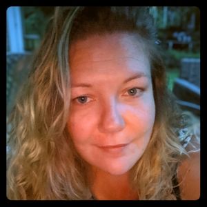 Meet your Posher, Lindsay